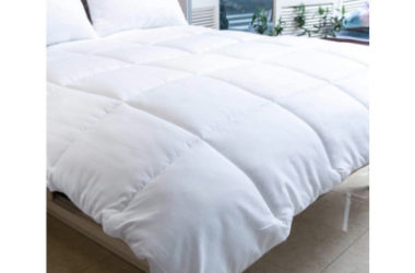 King Size Down Comforter Just $22.39 (Reg. $32)!