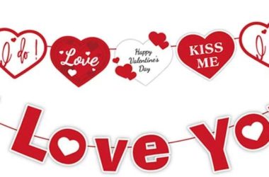 HOT! Valentine’s Day Banner for $5.19!