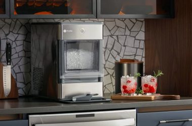 GE Profile Countertop Ice Maker Just $399 (Reg. $530)!