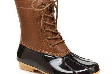 Women’s Maplewood Casual Duck Boots Just $17.99 (Reg. $70)!