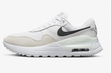 Women’s Air Max Nike Shoes for $56.98 (Reg. $100.00)