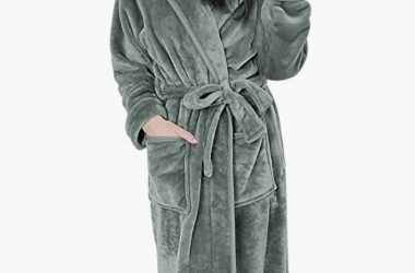 NY Threads Women Fleece Hooded Bathrobe Just $17.99 (Reg. $36)!