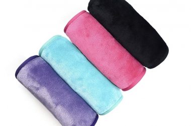 Grab 4 Makeup Remover Cloths for Just $5.97 Shipped!