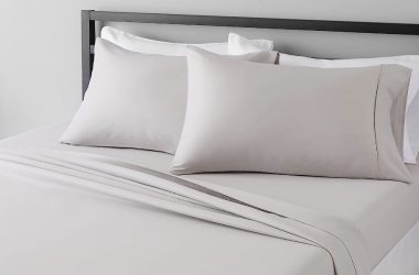 Highly Rated Queen Size Sheet Sets Just $13.26 (Reg. $27)! Over 400,000 Five-Star Reviews!