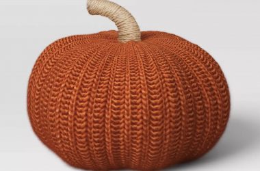 These Super Cute Knitted Pumpkin Throw Pillows Are a Must for Your Home!