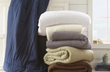 Lightweight Down Alternative Comforter Only $32.99 (Reg. $120)!