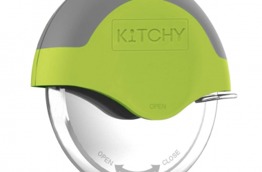 Kitchy Pizza Cutter for $7.64 (Reg. $15.95)