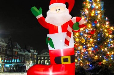 6Ft Inflatable Santa Claus Just $17.99 (Reg. $60)!
