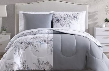 8 Piece Reversible Comforter Sets Just $29.93 (Reg. $100) ANY SIZE! Grab for a College Student!
