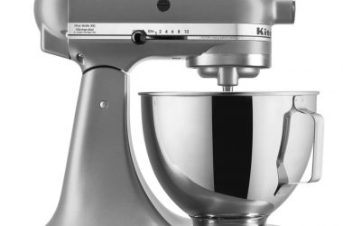 KitchenAid Deluxe 4.5 Quart Tilt-Head Stand Mixer Just $259.99 (Reg. $400)!