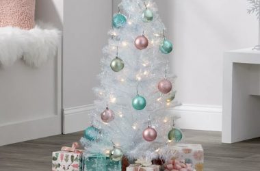 Get 50% Off a New Christmas Tree!