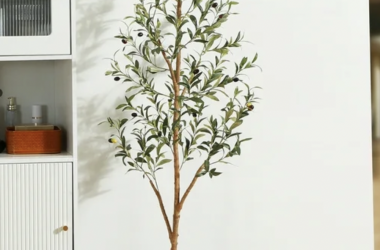 5-Ft Artificial Olive Tree for $29.99 (Reg. $89.99)!
